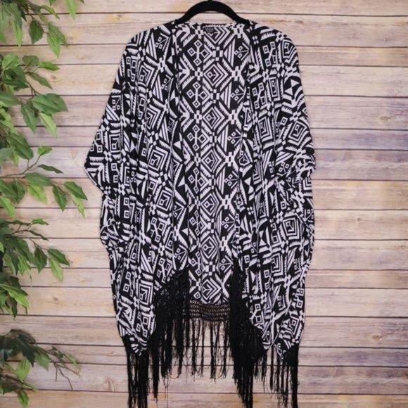 Unbranded Aztec Fringe Wrap Cardigan - Picture 1 of 5